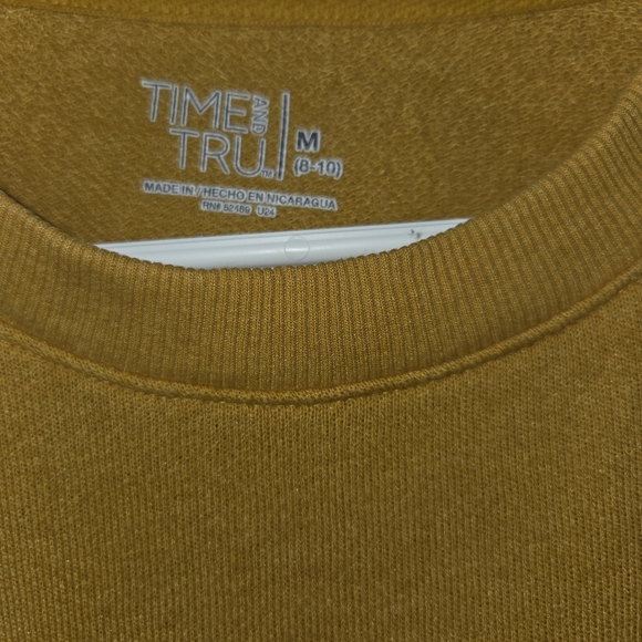 Time and Tru Golden Yellow Sweater - Picture 5 of 5